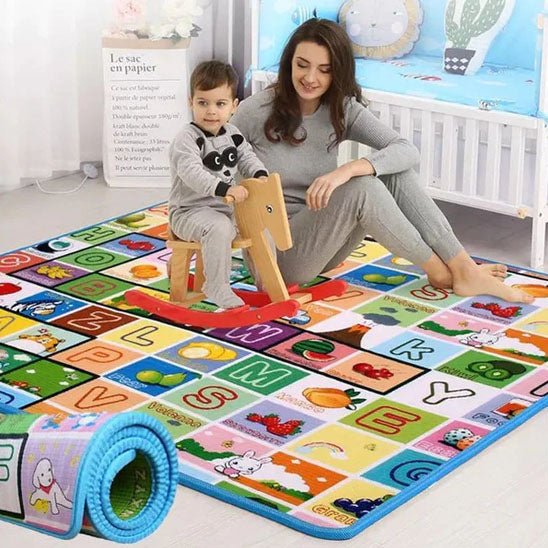 Tapis d'eveil-crée-l'interaction-maman-bébé