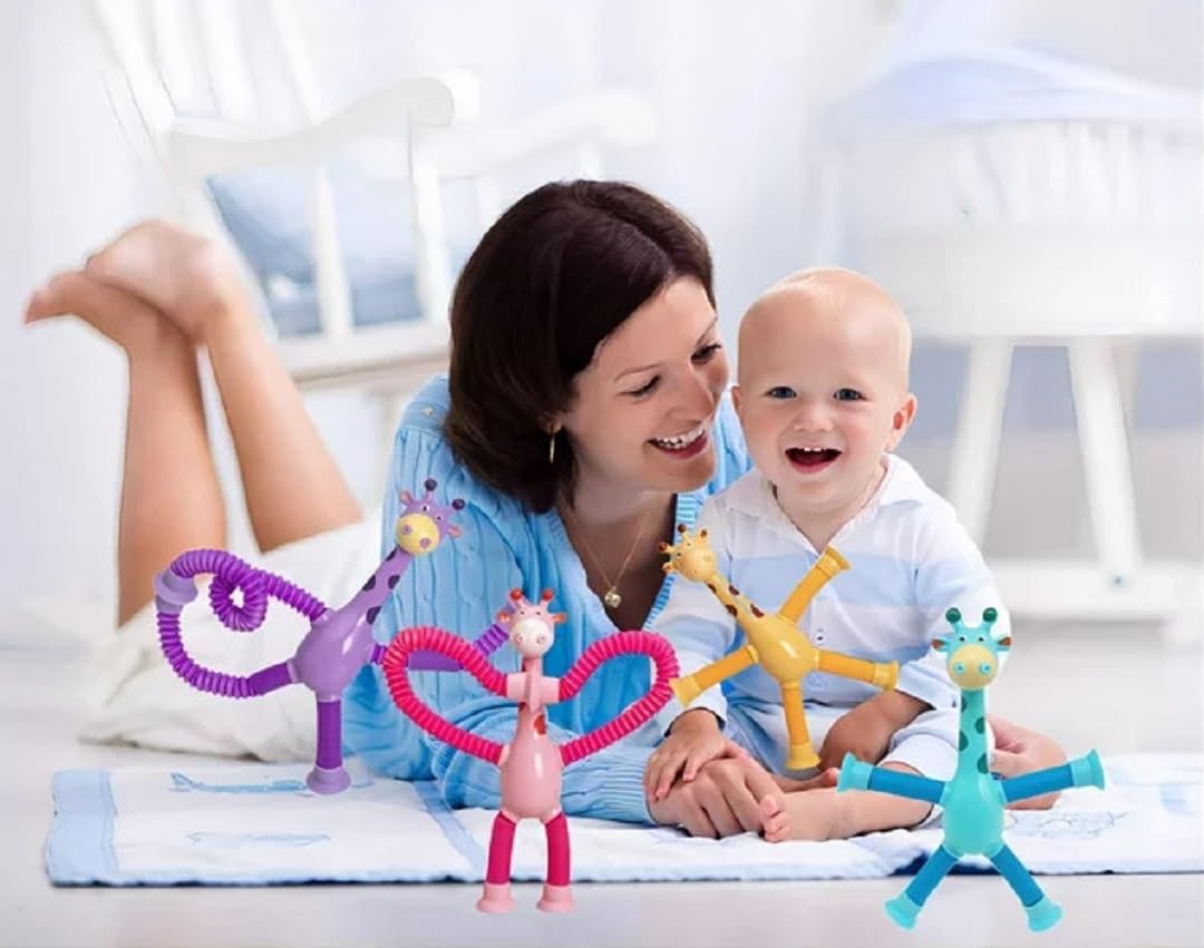Sophie-la-girafe-jouet-permet-bébé-communique-maman