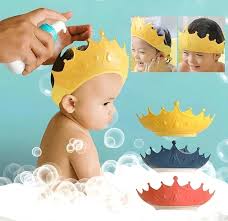 Bonnet-de-bain-est-la-solution-pour-les-enfants-dans-le-bain