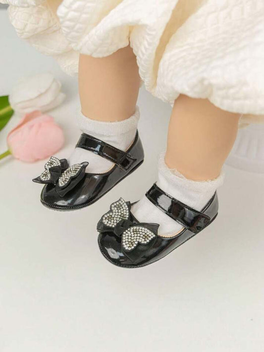  Chaussures-bébé-fille-garantisse--le-confort-et-soutien