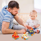 Petite-voiture-jouet-occasionne-la-participation-des-parents-dans-le-jeux